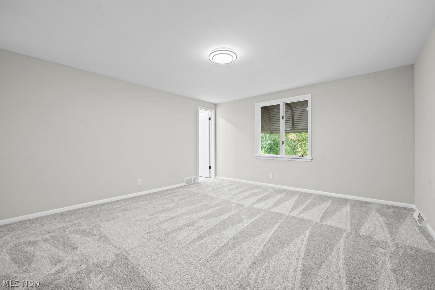 2375 Glendon Road University Heights, OH 44118 - Photo 28 of 50