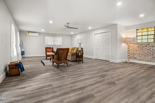 $235,000 | 729 Canterbury Drive, Biloxi, MS 39532