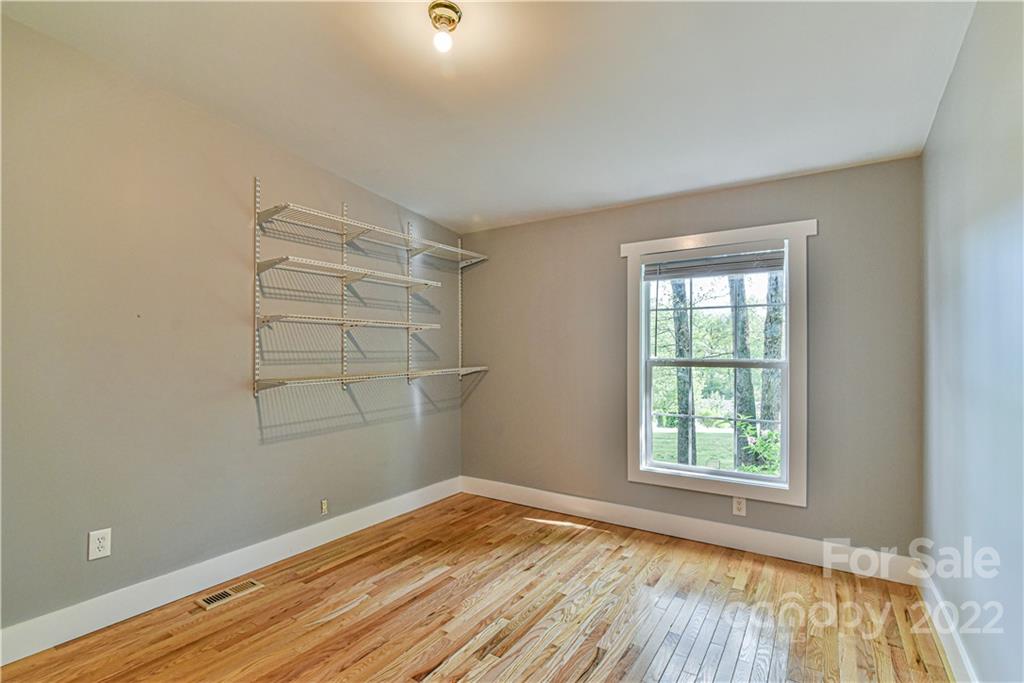 29 Jackson View Road Asheville, NC 28806 - Photo 23 of 31 Gallery Image 23