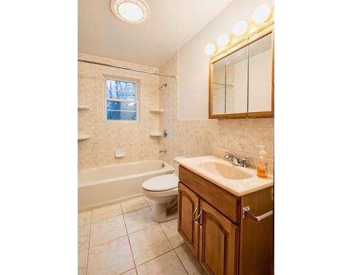 33 Wilmington Road Burlington, MA 01803 - Photo 11 of 24 Gallery Image 11