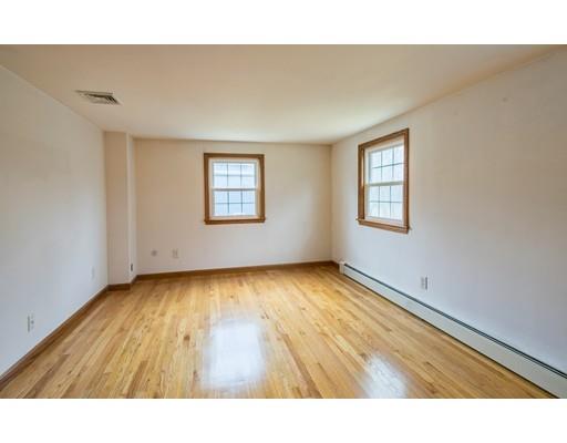33 Wilmington Road Burlington, MA 01803 - Photo 16 of 24 Gallery Image 16