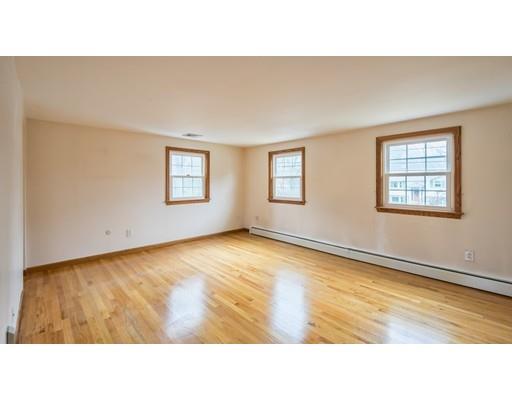33 Wilmington Road Burlington, MA 01803 - Photo 17 of 24 Gallery Image 17