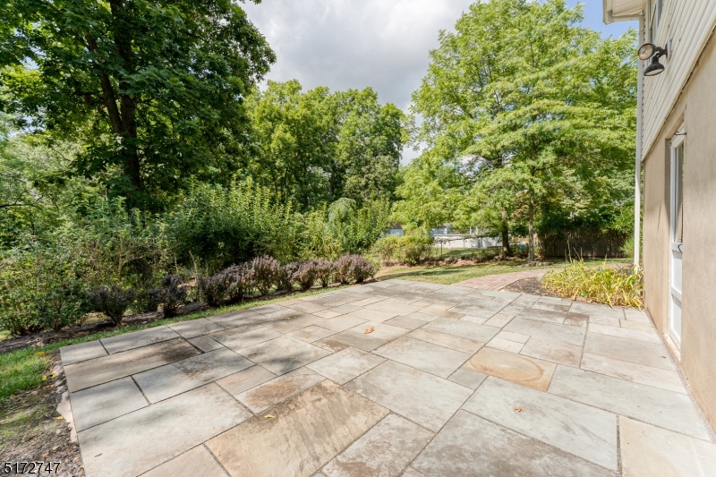 69 Cedar Grove Road Somerville, NJ 08876 - Photo 26 of 28