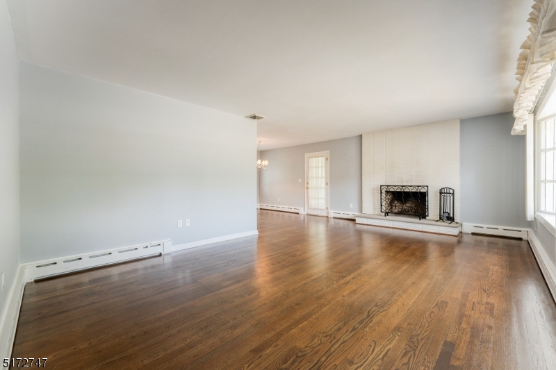 69 Cedar Grove Road Somerville, NJ 08876 - Photo 3 of 28