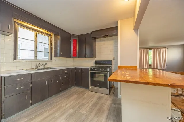 $1,500 | 567 Auburn Avenue, Buffalo, NY 14222