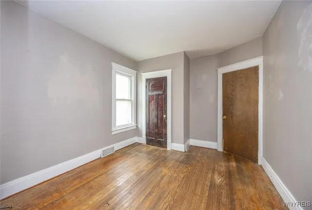 $1,500 | 567 Auburn Avenue, Buffalo, NY 14222
