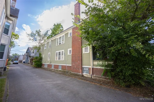 $1,500 | 567 Auburn Avenue, Buffalo, NY 14222