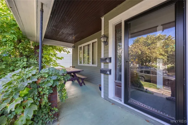 $1,500 | 567 Auburn Avenue, Buffalo, NY 14222