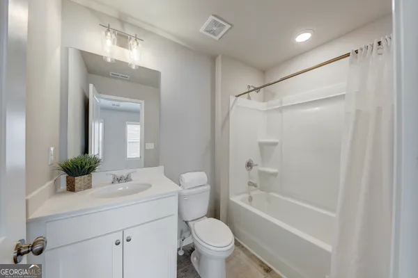 $2,600 | 43 Cobalt Lane, Newnan, GA 30265