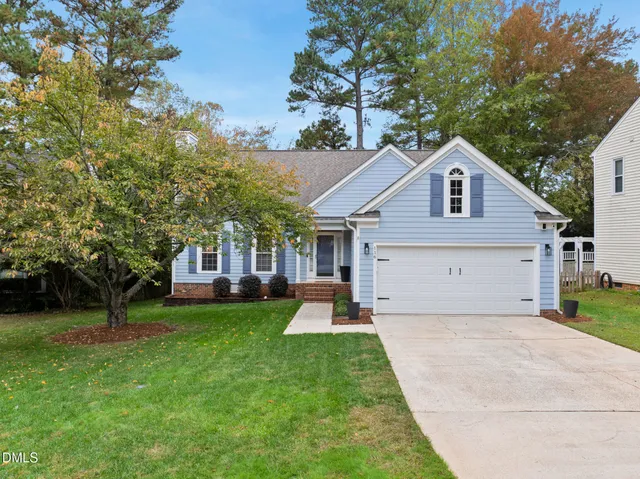 $550,000 | 116 East Laurenbrook Court, Cary, NC 27518