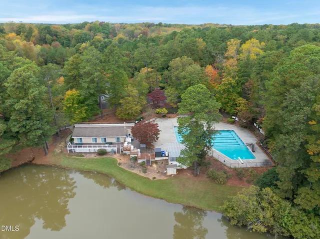 $550,000 | 116 East Laurenbrook Court, Cary, NC 27518