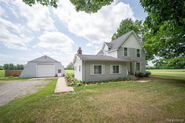 $250,000 | 13800 Block Road, Birch Run, MI 48415