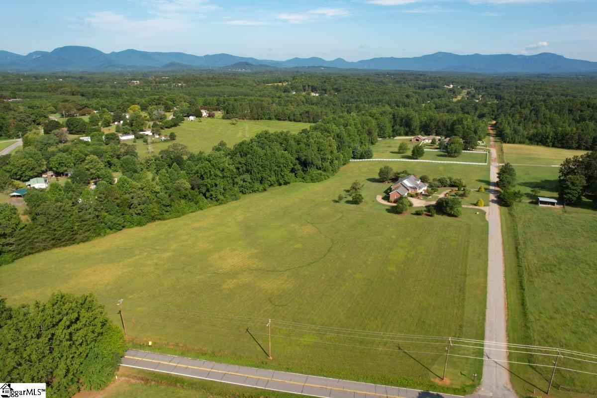 795 Landrum Mill Road Landrum, SC 29356 - Photo 2 of 7