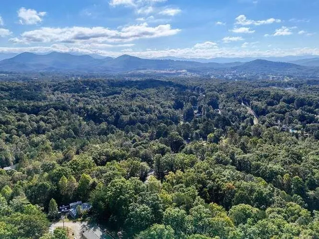 $519,900 | 25 Scooter Lane, Blairsville, GA 30512