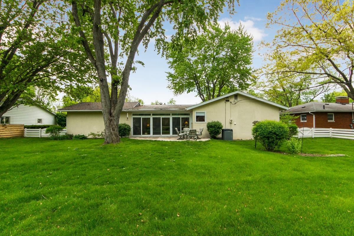3879 Mountview Road Upper Arlington, OH 43220 - Photo 13 of 26 Gallery Image 13