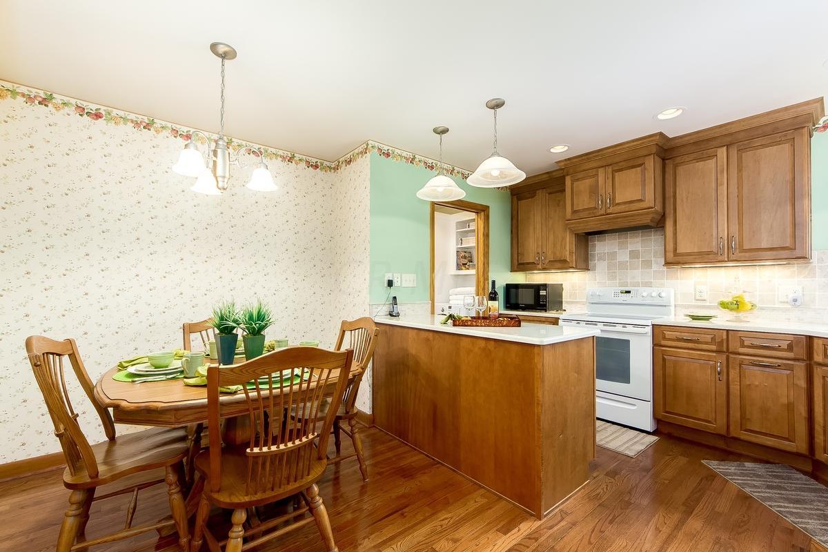 3879 Mountview Road Upper Arlington, OH 43220 - Photo 9 of 26 Gallery Image 9