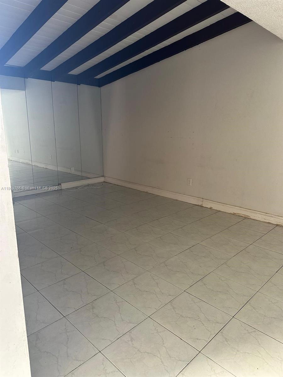 11208 Southwest 67th Terrace Miami, FL 33173 - Photo 24 of 33 a view of an empty room