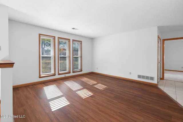 $325,000 | 4020 Maryan Court, Nesbit, MS 38651