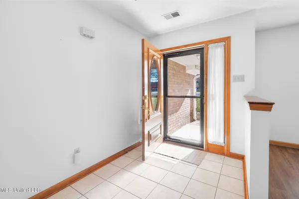 $320,000 | 4020 Maryan Court, Nesbit, MS 38651