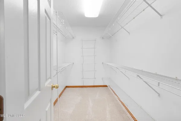 $320,000 | 4020 Maryan Court, Nesbit, MS 38651