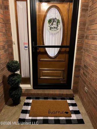 $320,000 | 4020 Maryan Court, Nesbit, MS 38651