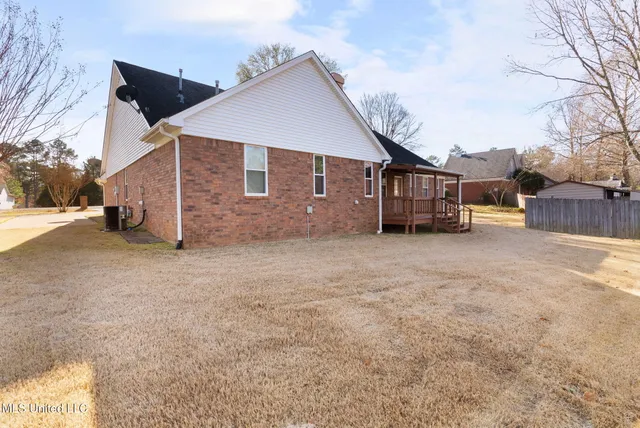 $325,000 | 4020 Maryan Court, Nesbit, MS 38651