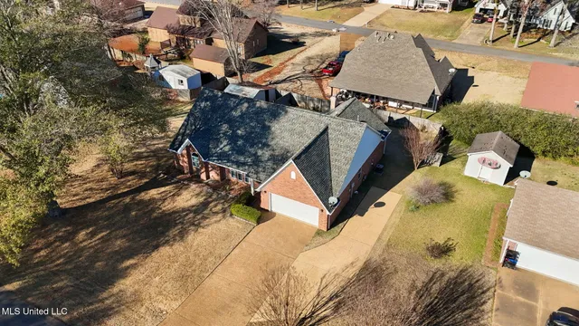 $325,000 | 4020 Maryan Court, Nesbit, MS 38651