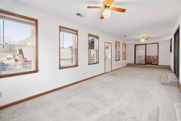 $320,000 | 4020 Maryan Court, Nesbit, MS 38651