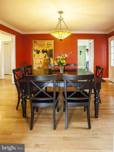 322 Whitestone Road Silver Spring, MD 20901 - Photo 14 of 29 Dining Room