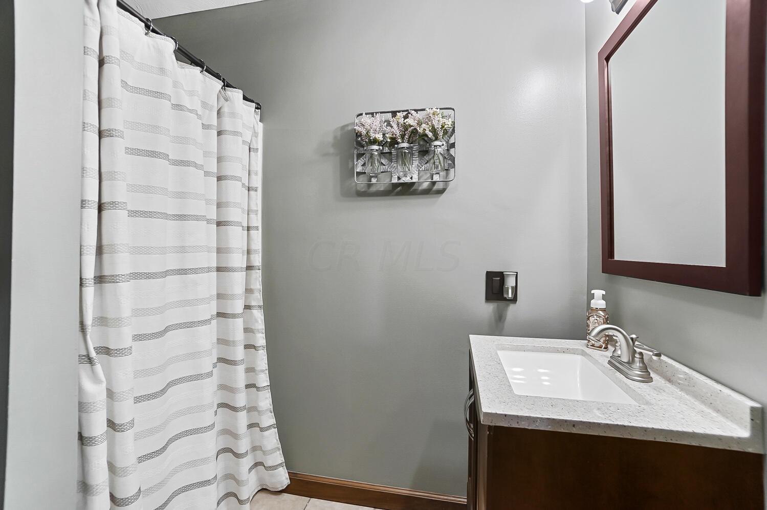 7561 Snyder Road Orient, OH 43146 - Photo 23 of 83 50040369-036_web