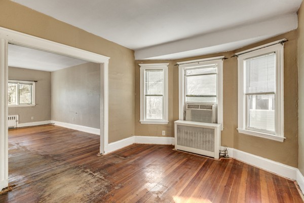 93-95 Windsor Road Medford, MA 02155 - Photo 7 of 25 Gallery Image 7