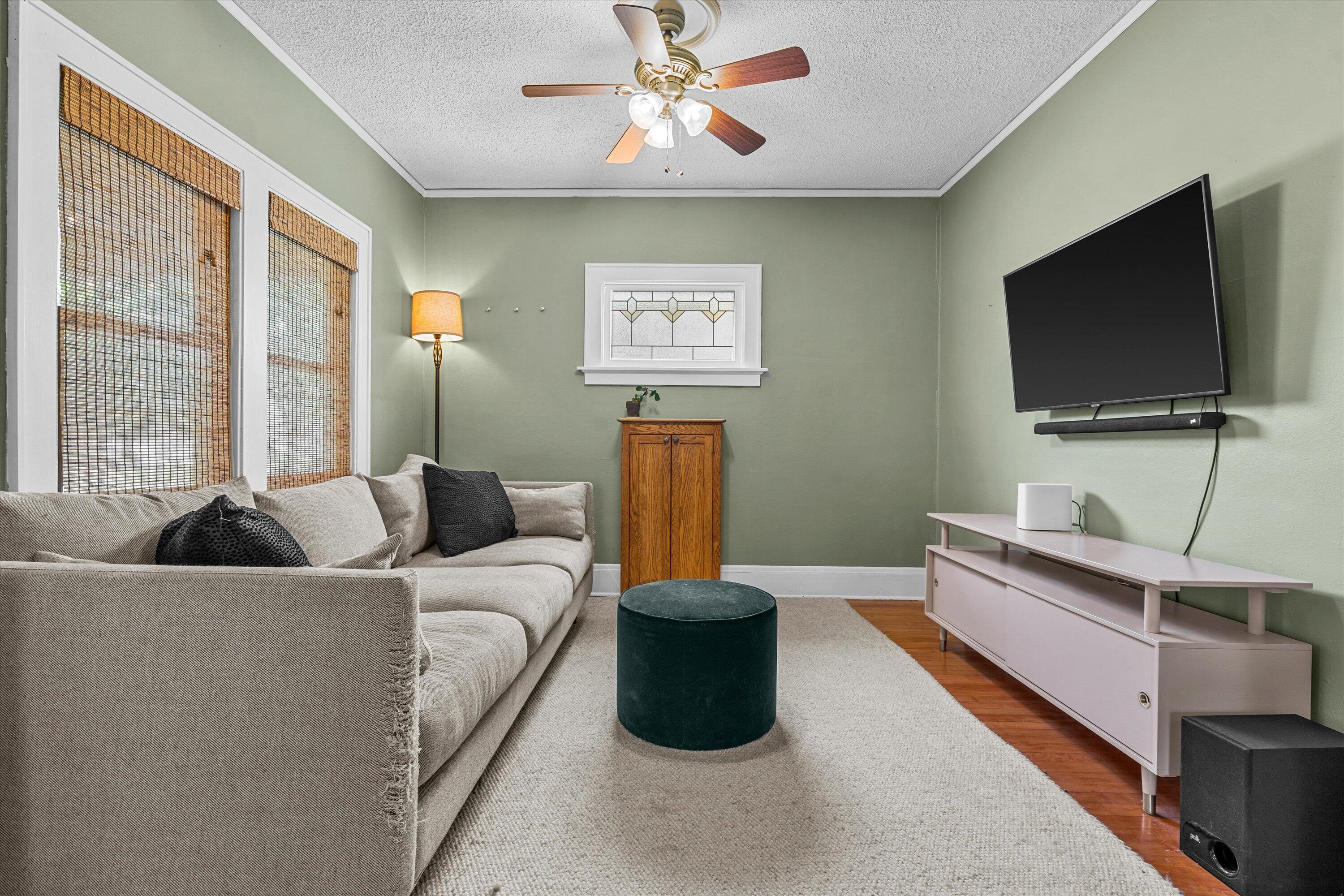 3018 North 74th Street Milwaukee, WI 53210 - Photo 12 of 52 living room