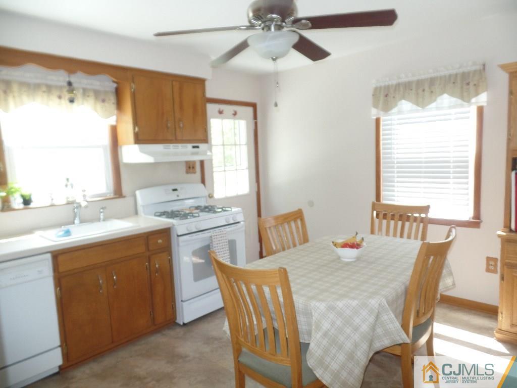 100 Kimberly Road Colonia, NJ 07067 - Photo 4 of 14 Gallery Image 4