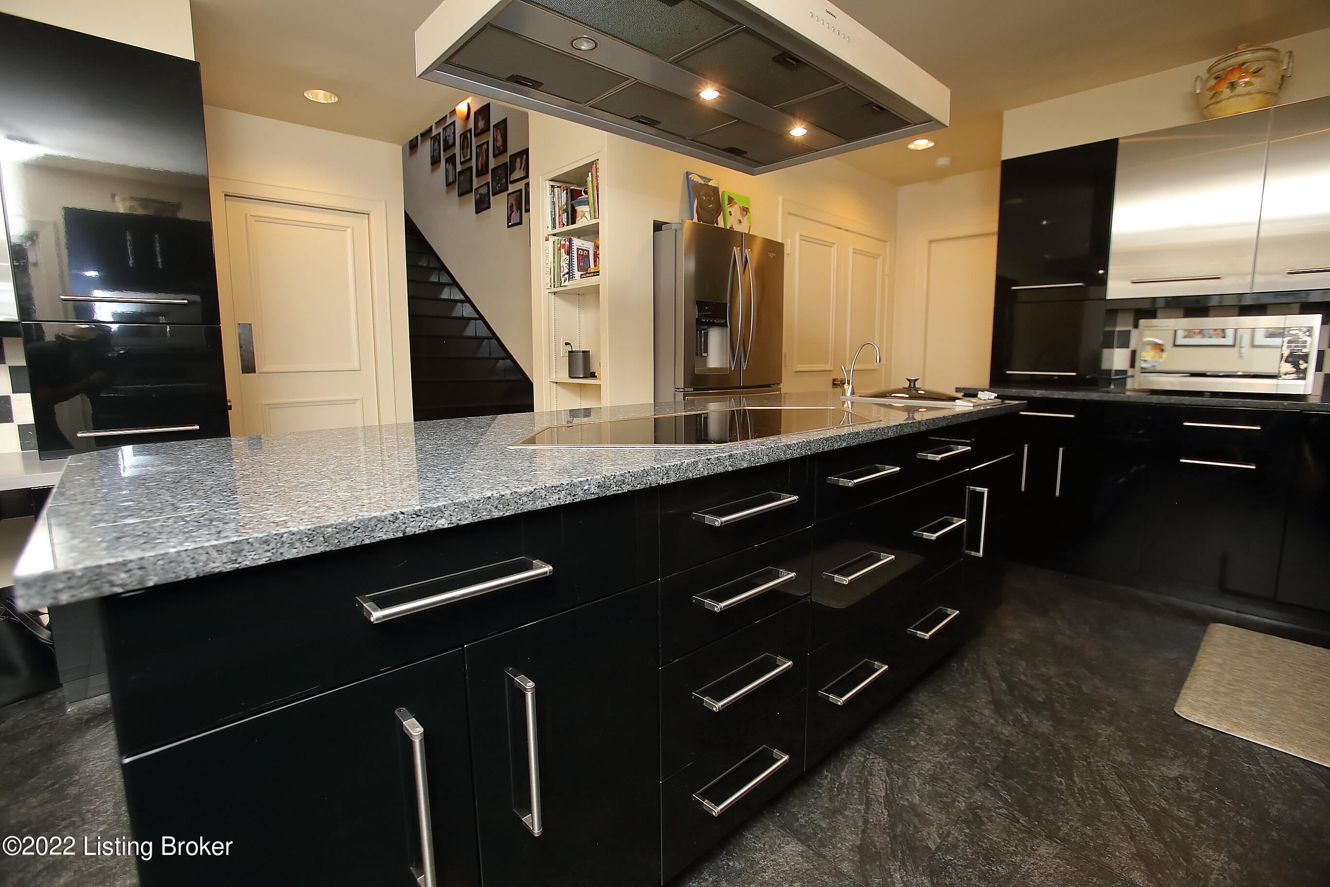1115 Red Fox Road Louisville, KY 40205 - Photo 20 of 71 Kitchen 6