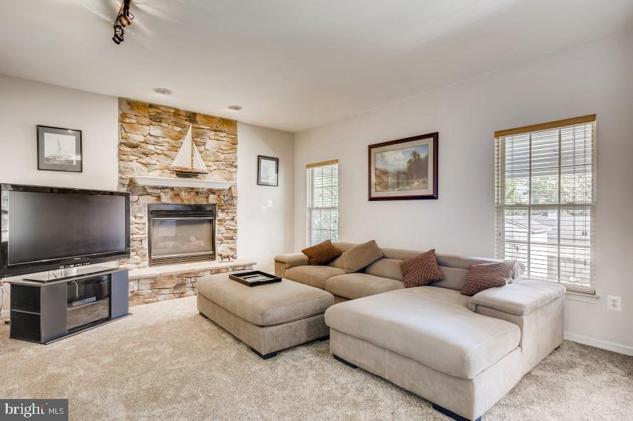 316 Spry Island Road Joppa, MD 21085 - Photo 12 of 33 Family room with gas fireplace