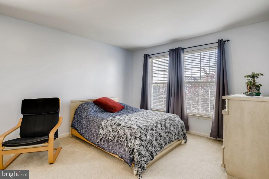 316 Spry Island Road Joppa, MD 21085 - Photo 19 of 33 2nd bedroom upper level