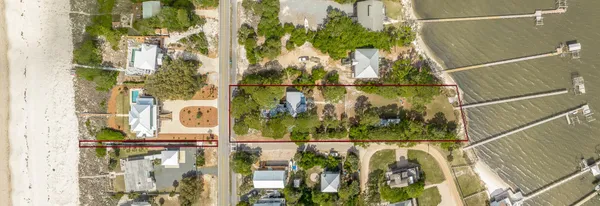 $890,000 | 1464 Alligator Drive, Alligator Point, FL 32346