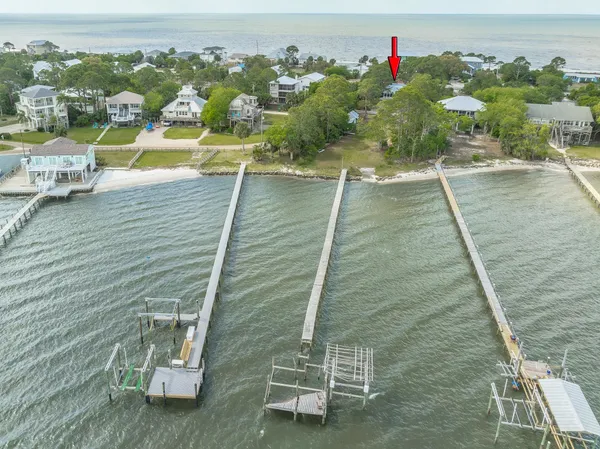 $890,000 | 1464 Alligator Drive, Alligator Point, FL 32346