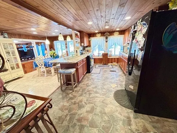 $890,000 | 1464 Alligator Drive, Alligator Point, FL 32346