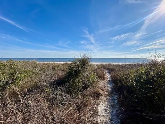 $995,000 | 1464 Alligator Drive, Alligator Point, FL 32346