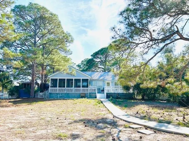 $995,000 | 1464 Alligator Drive, Alligator Point, FL 32346