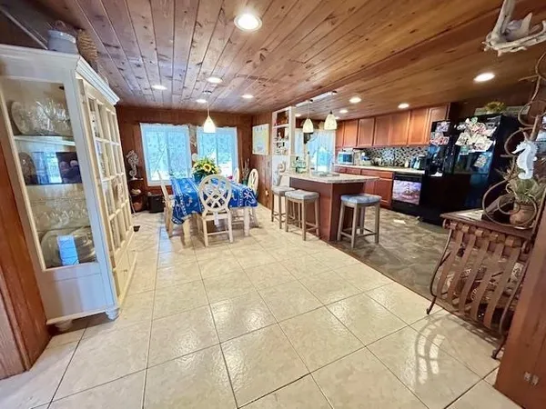 $890,000 | 1464 Alligator Drive, Alligator Point, FL 32346