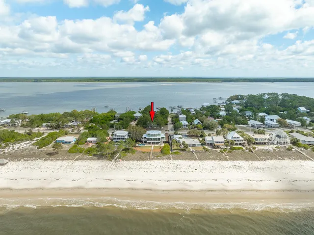 $995,000 | 1464 Alligator Drive, Alligator Point, FL 32346