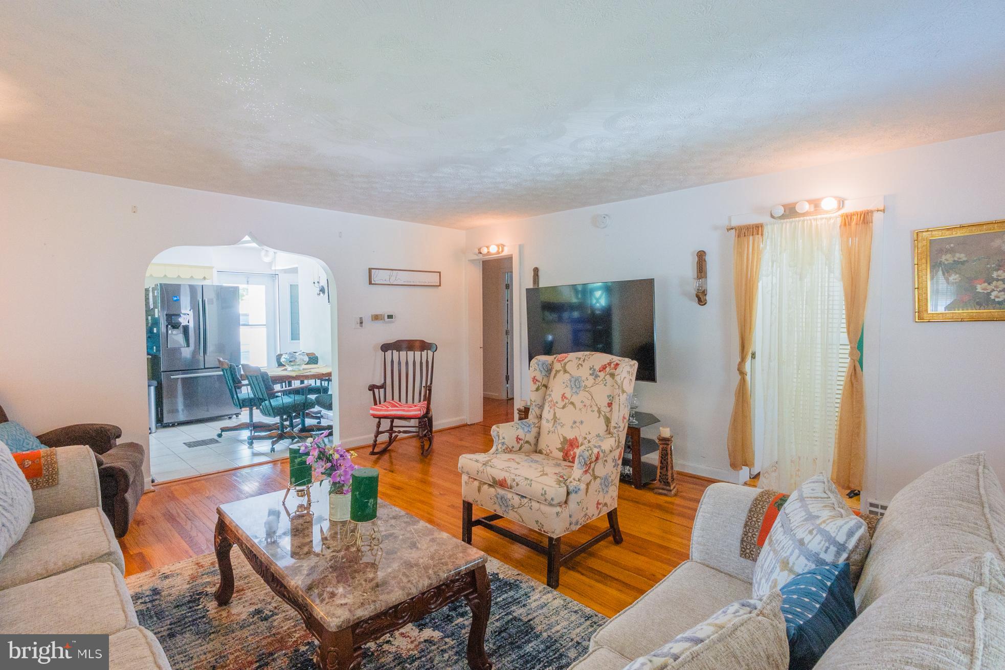 1402 Liberty Avenue Reading, PA 19607 - Photo 5 of 45 Gallery Image 5
