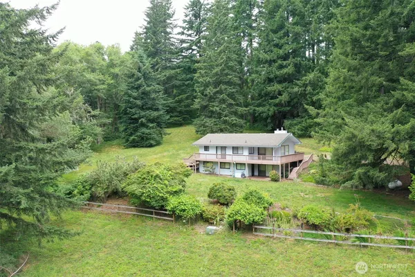 $559,000 | 325 A Davis Lake Road, Unit A, Morton, WA 98356