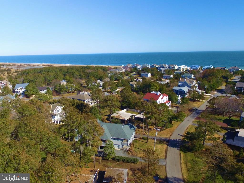 18 Holly Road Rehoboth Beach, DE 19971 - Photo 4 of 32 Gallery Image 4