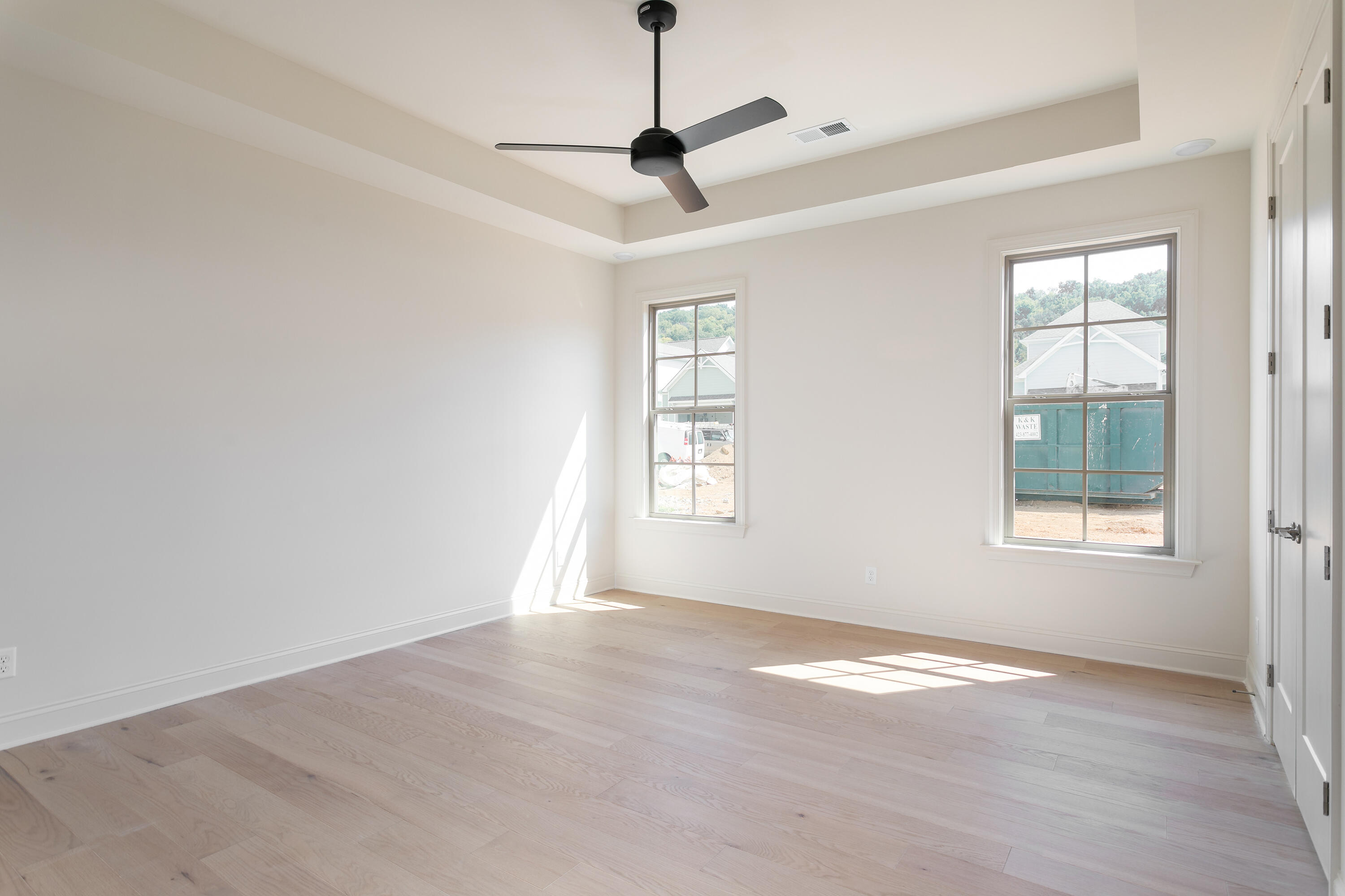 227 Charming Place, Unit 227 Hixson, TN 37343 - Photo 13 of 21 Primary Bedroom