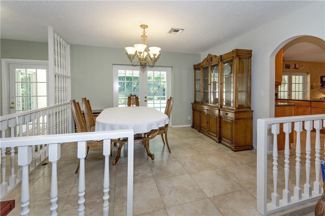 1040 Southwest 21st Street Boca Raton, FL 33486 - Photo 12 of 38 Photo 12