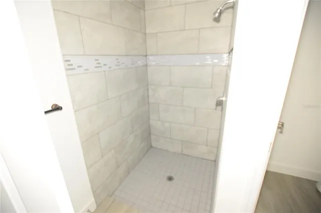 $2,200 | 460 Lake Shore Parkway, Davenport, FL 33896