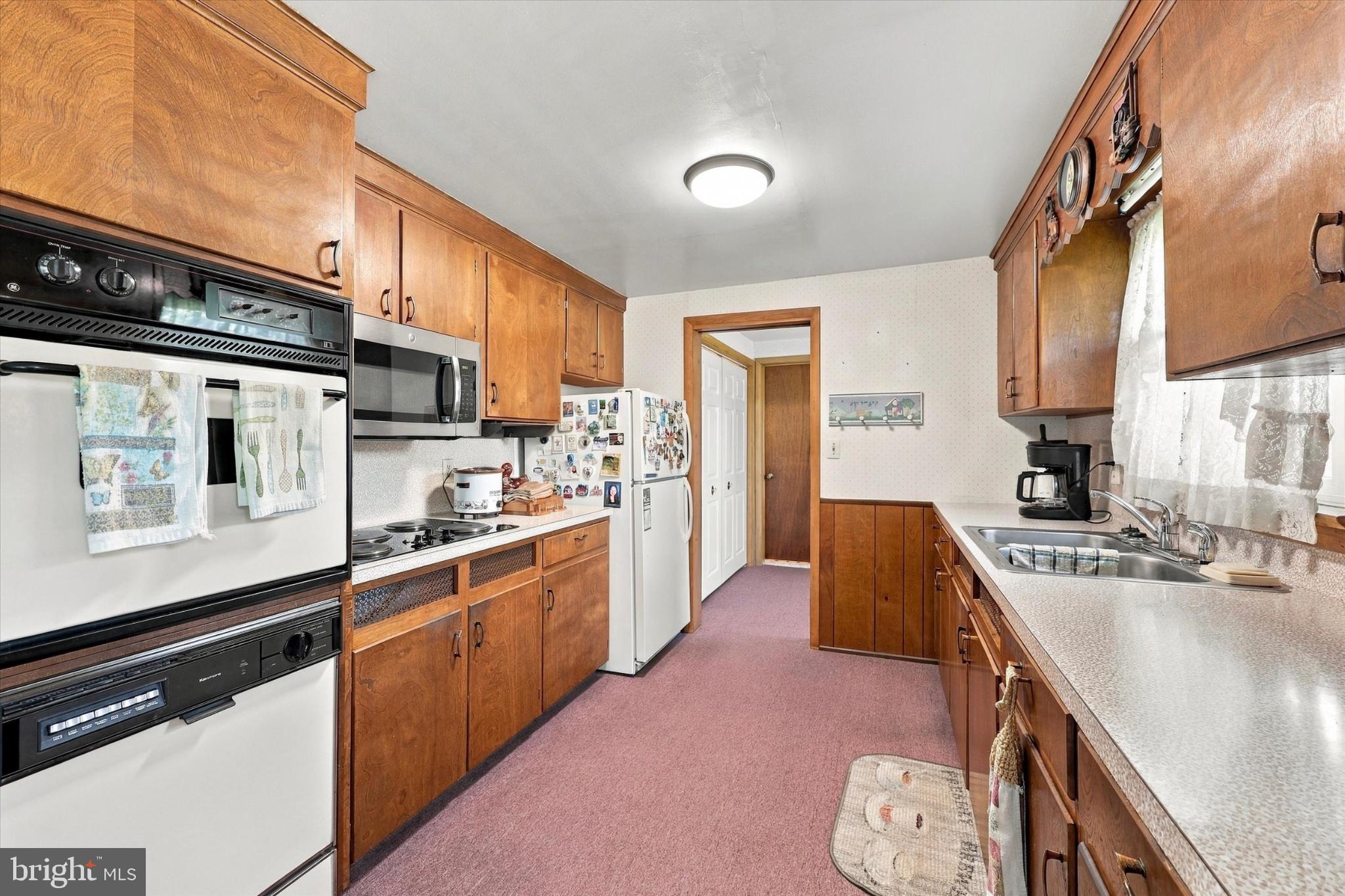 2120 Branch Road Perkasie, PA 18944 - Photo 9 of 28 Gallery Image 9